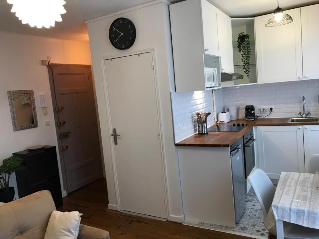 Cosy Studio Paris La Defense Apartment พูโต ภายนอก รูปภาพ